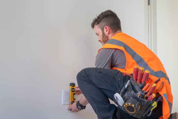 Best Circuit Breaker Repair  in Falfurrias, TX